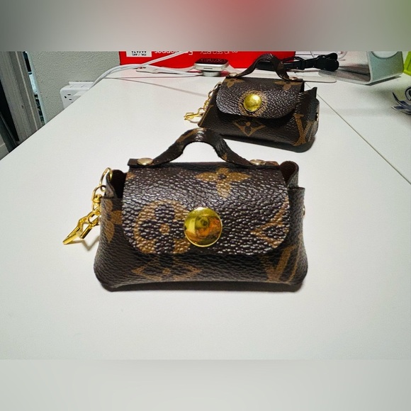 Louis Vuitton Upcycled Mini Bag - Picture 3 of 8